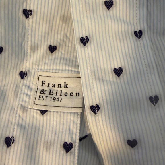 Frank & Eileen McKenzie Women’s White Shirt with Blue OS $308 button down - Picture 8 of 9
